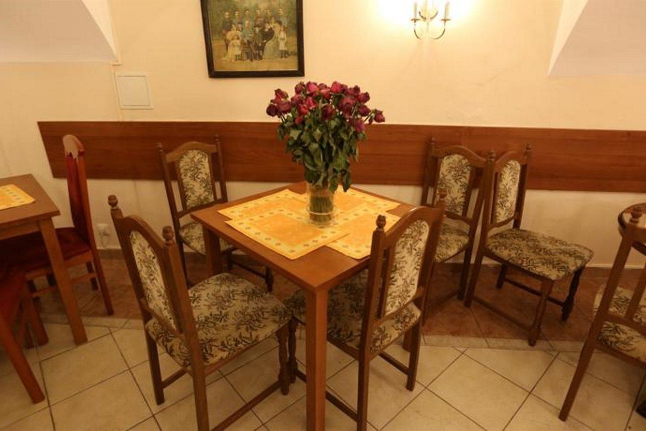 Hotel Donatello Prag Dış mekan fotoğraf