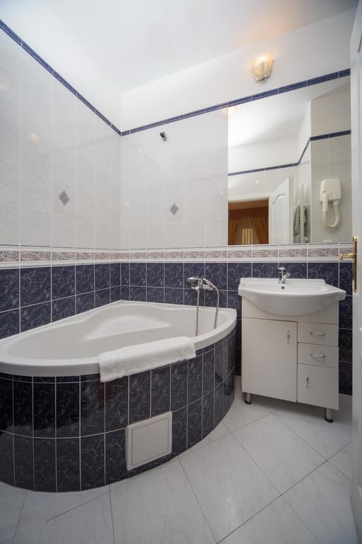Hotel Donatello Prag Dış mekan fotoğraf