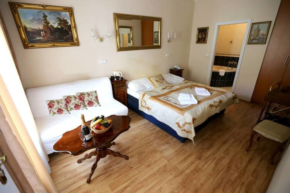 Hotel Donatello Prag Dış mekan fotoğraf