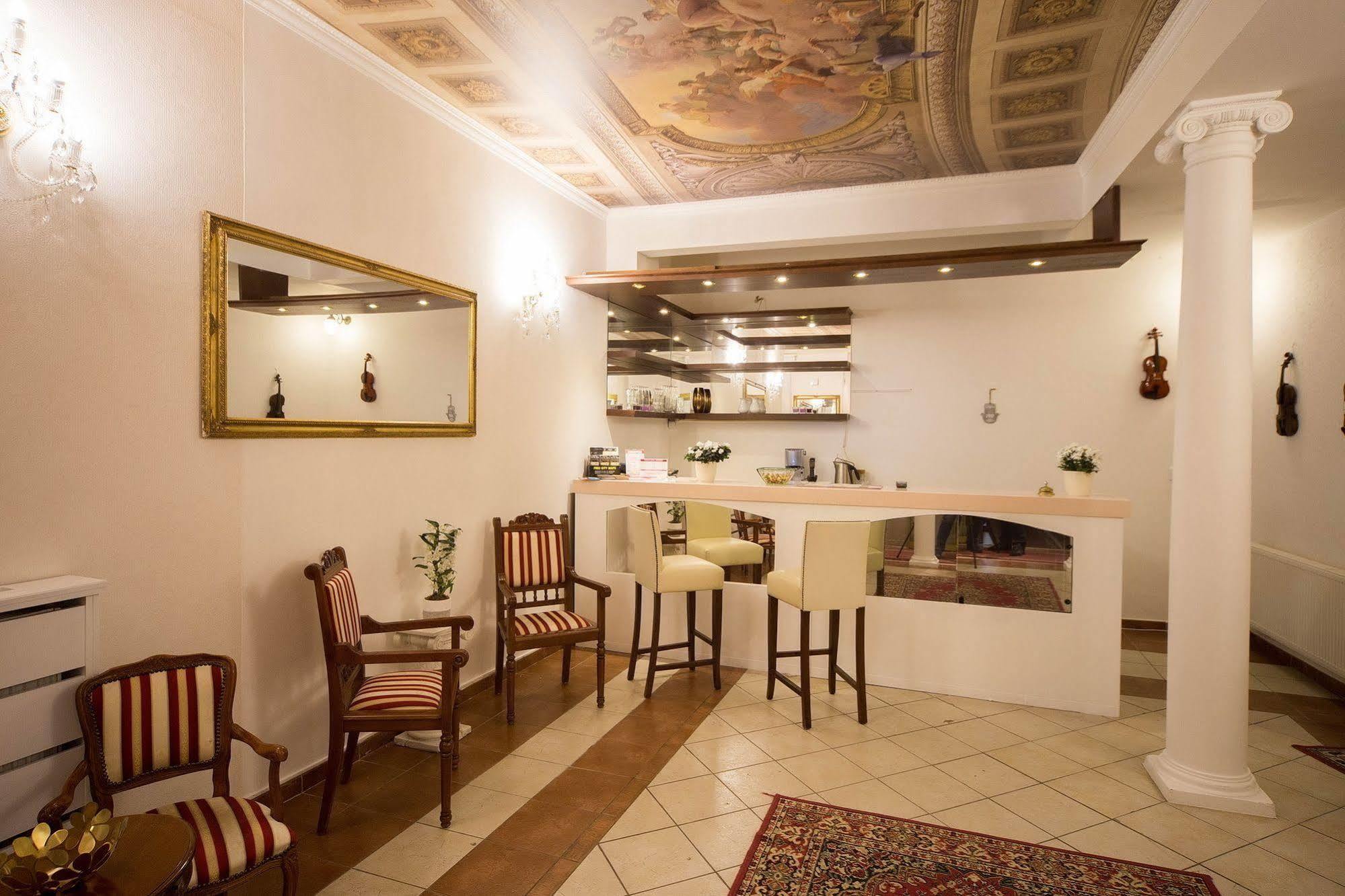 Hotel Donatello Prag Dış mekan fotoğraf
