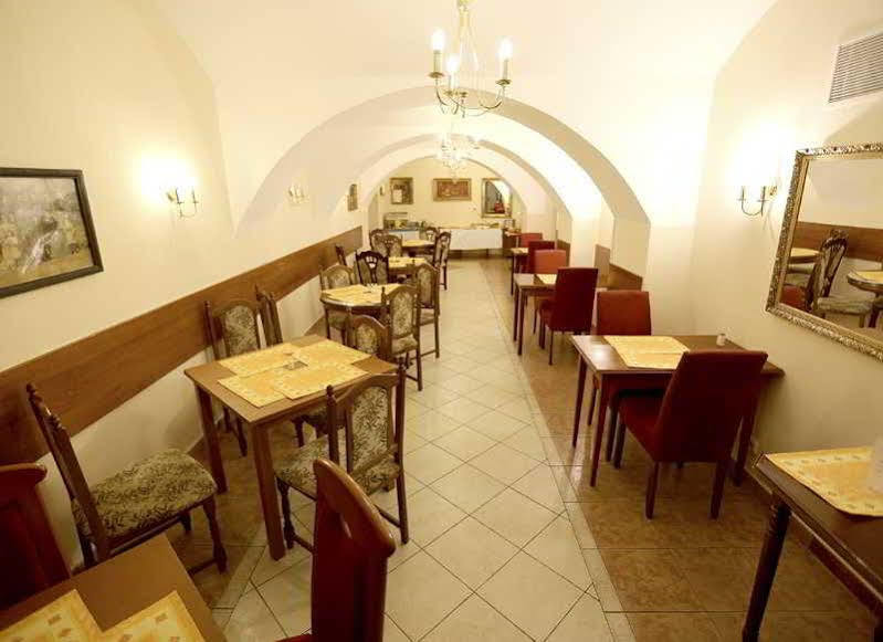 Hotel Donatello Prag Dış mekan fotoğraf