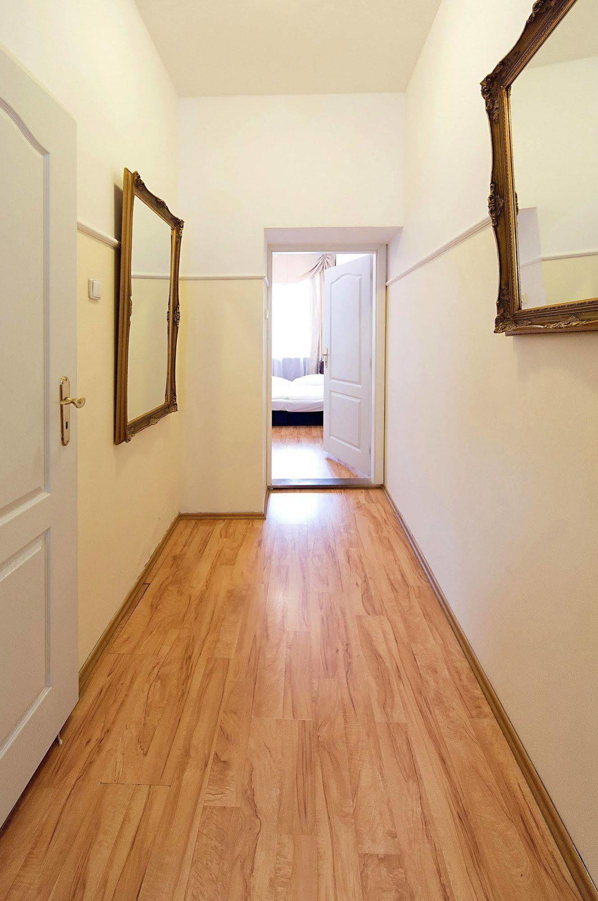 Hotel Donatello Prag Dış mekan fotoğraf