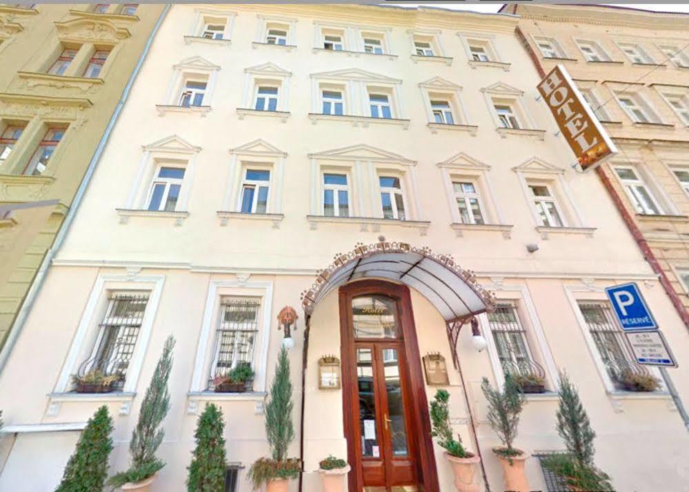 Hotel Donatello Prag Dış mekan fotoğraf